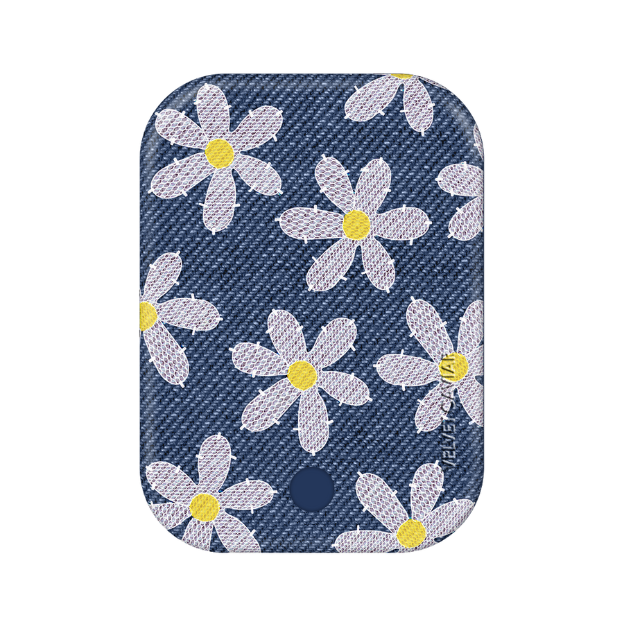 Denim Daisy MagSafe Battery Power Pack